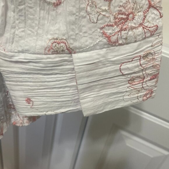 Fred David Womens L Blouse Floral Embroidered Button Front Crinkle Stretch Top - Picture 8 of 13